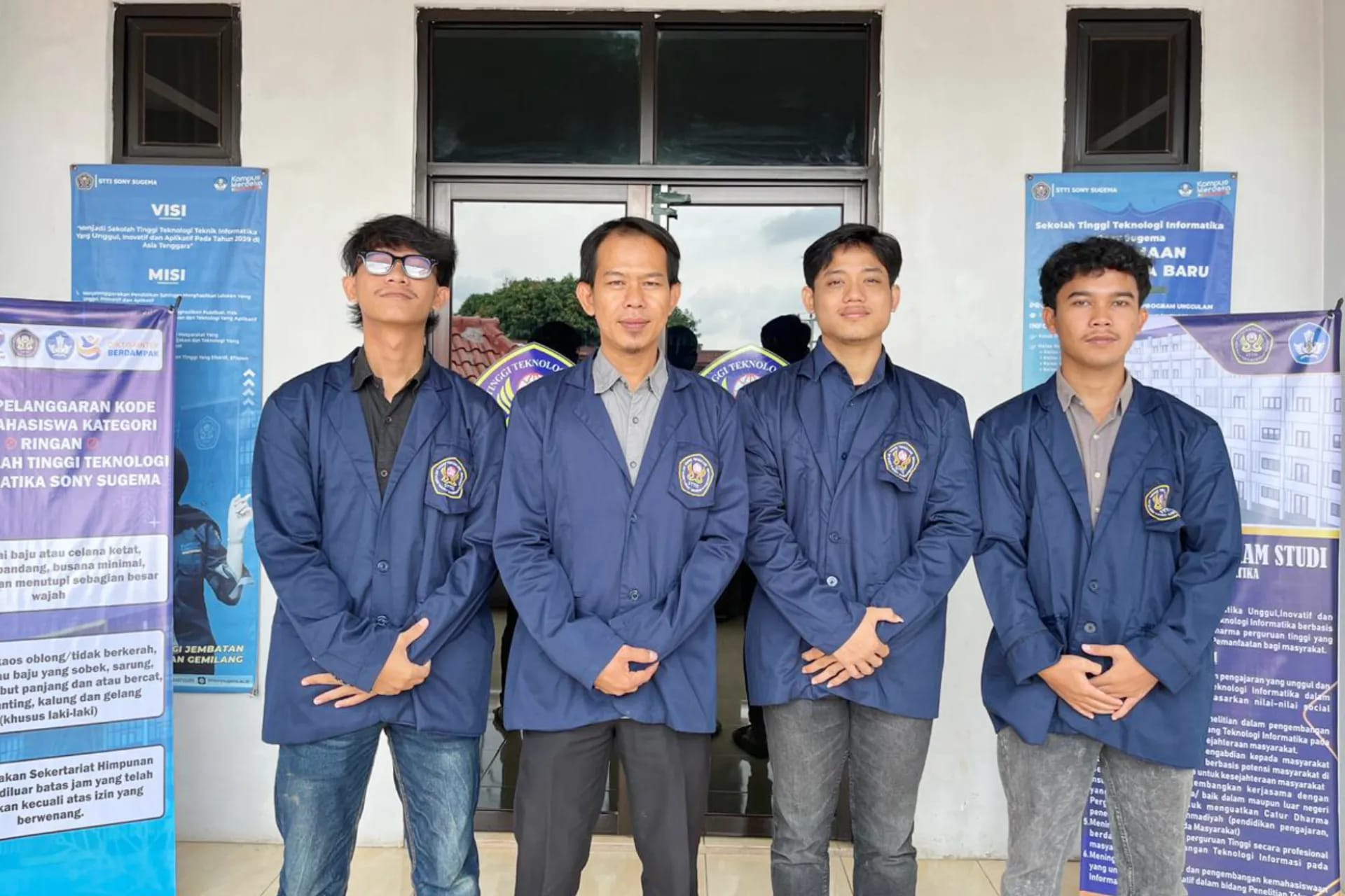 Mahasiswa STTI Sony Sugema Raih Beasiswa Bantuan UKT Kemendiktisaintek Tahun Akademik 2025-2026
